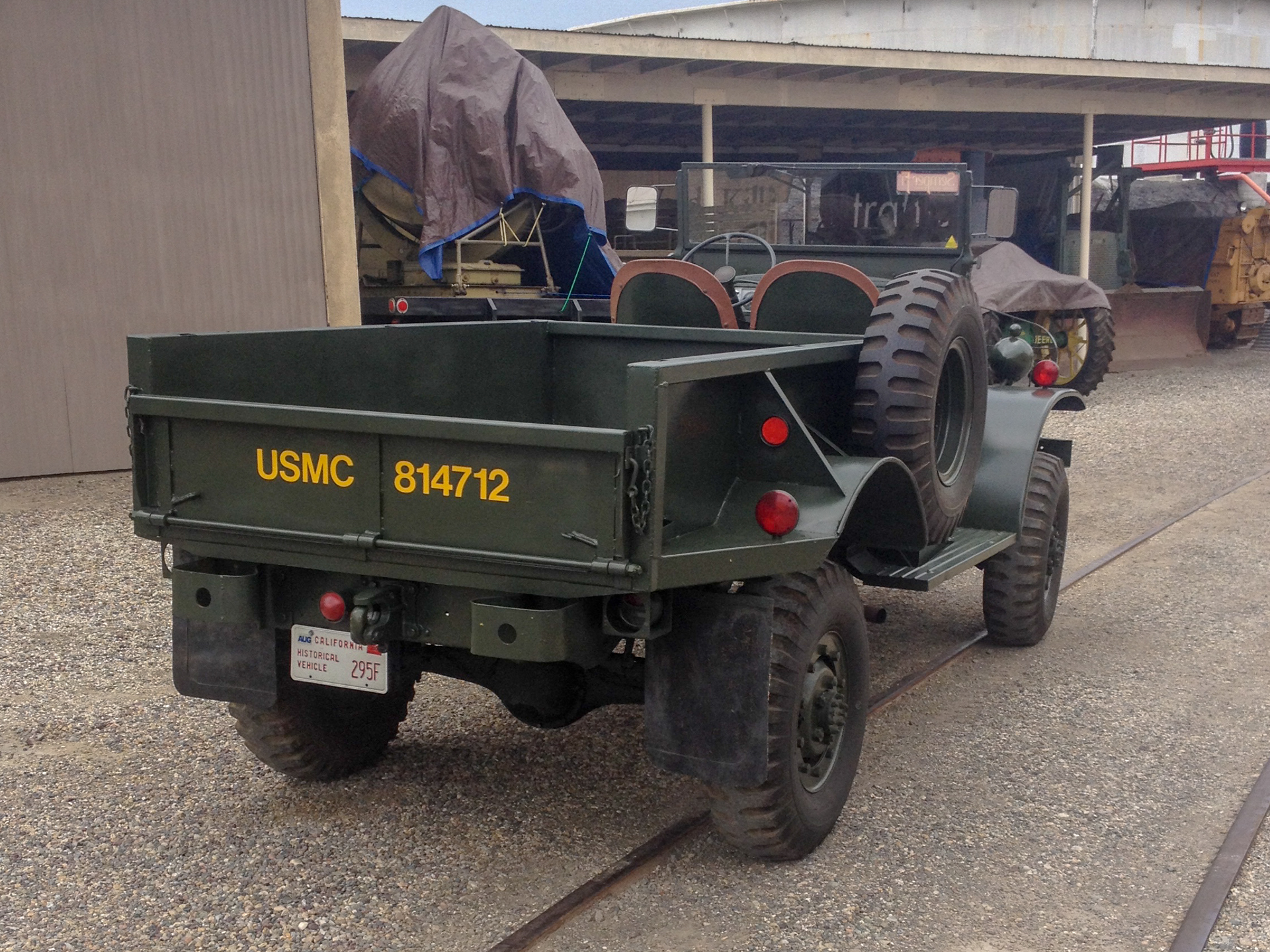 International M-2-4 1 Ton — view 4