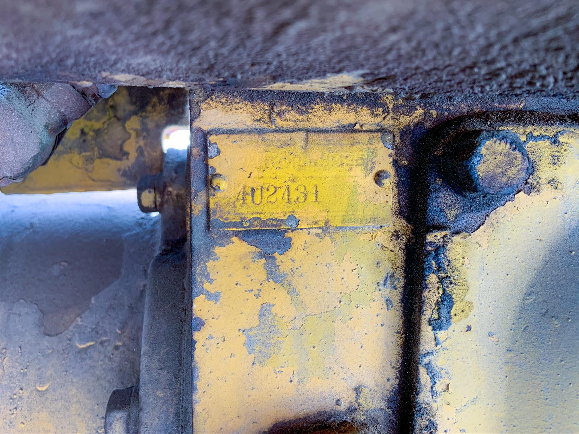 Caterpillar D2 — view 5
