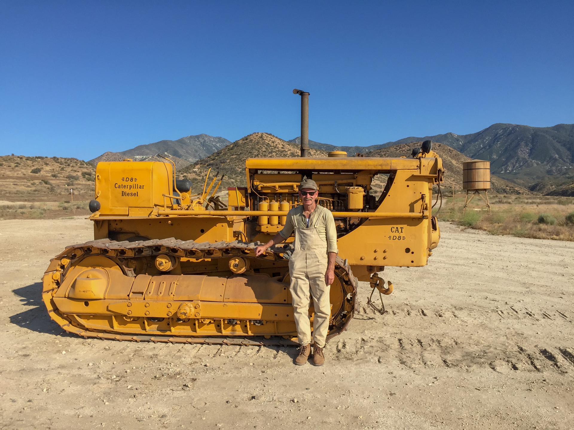 Caterpillar D8