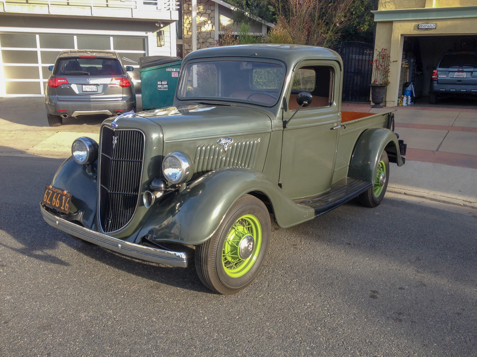 Ford V8 Pickup 1/2 Ton